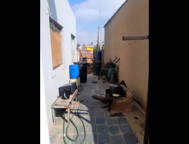4 BEDROOM HOUSE FOR SALE IN KAGISO